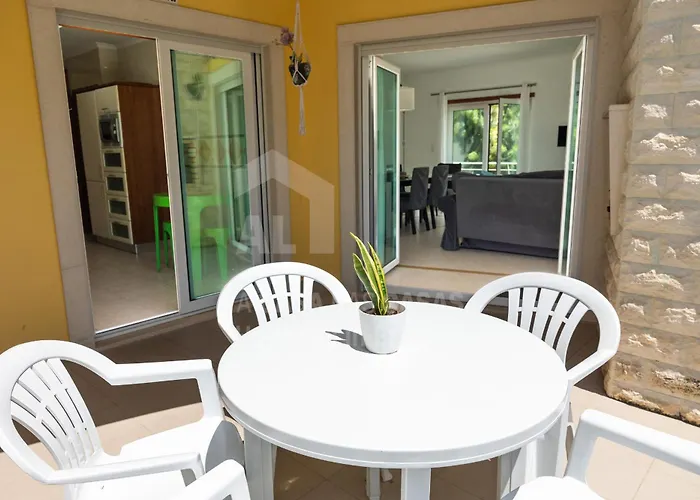 アパート Blue By Acasadascasas エリセイラ